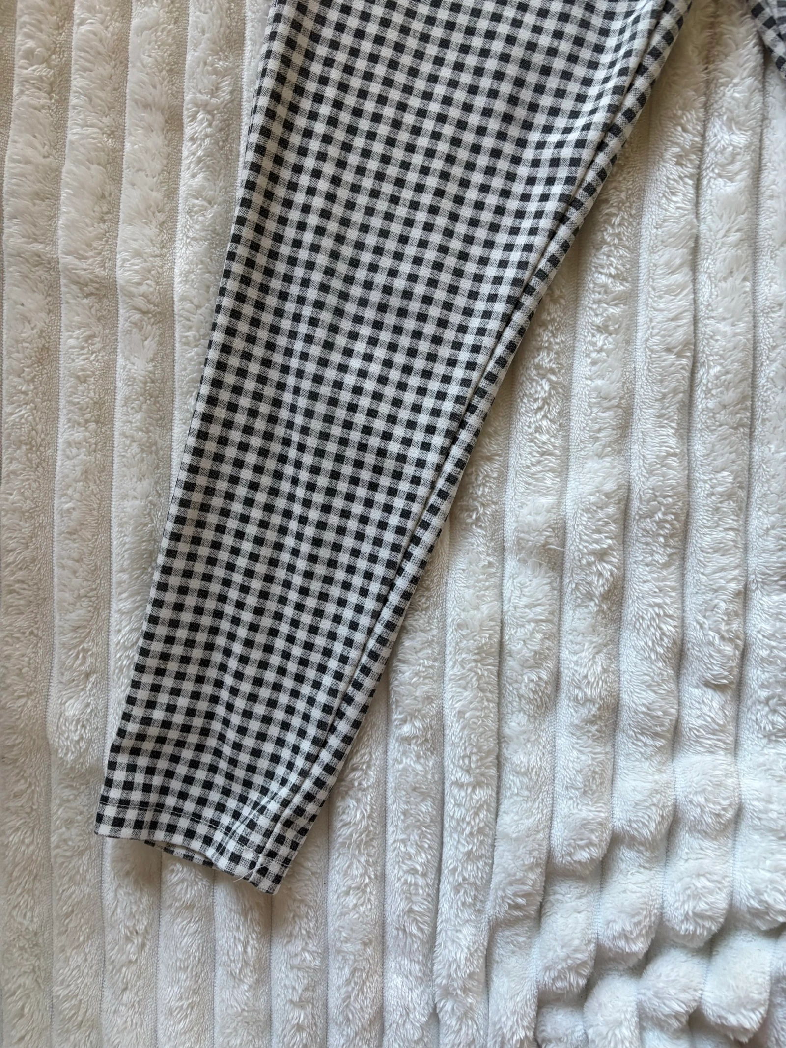 Belted pants with gingham pattern – photo 4